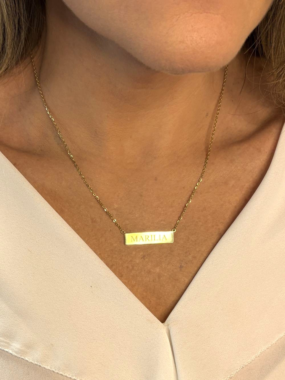 Colar placa nome ouro 18k corrente bailarina com gravação laser Marilia
