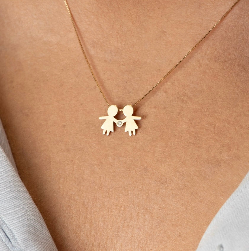 Pingente 2 Meninas com Diamante Ouro 18k
