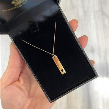 Colar Placa Vertical Menino Ouro 18k