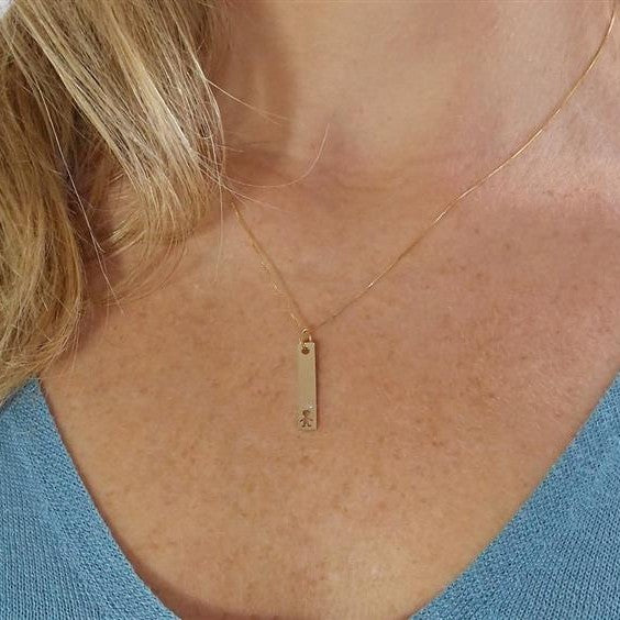 Colar Placa Retangular Menino Diamante Ouro 18k