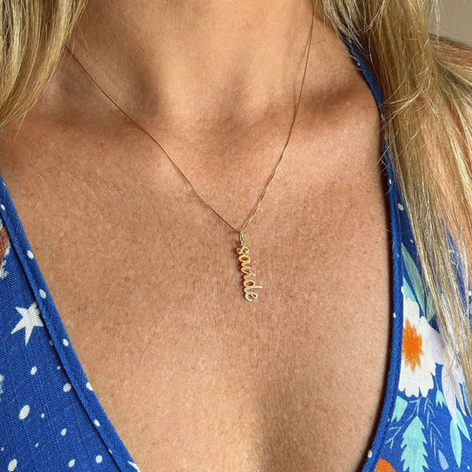 Pingente Palavra Saúde Ouro 18k