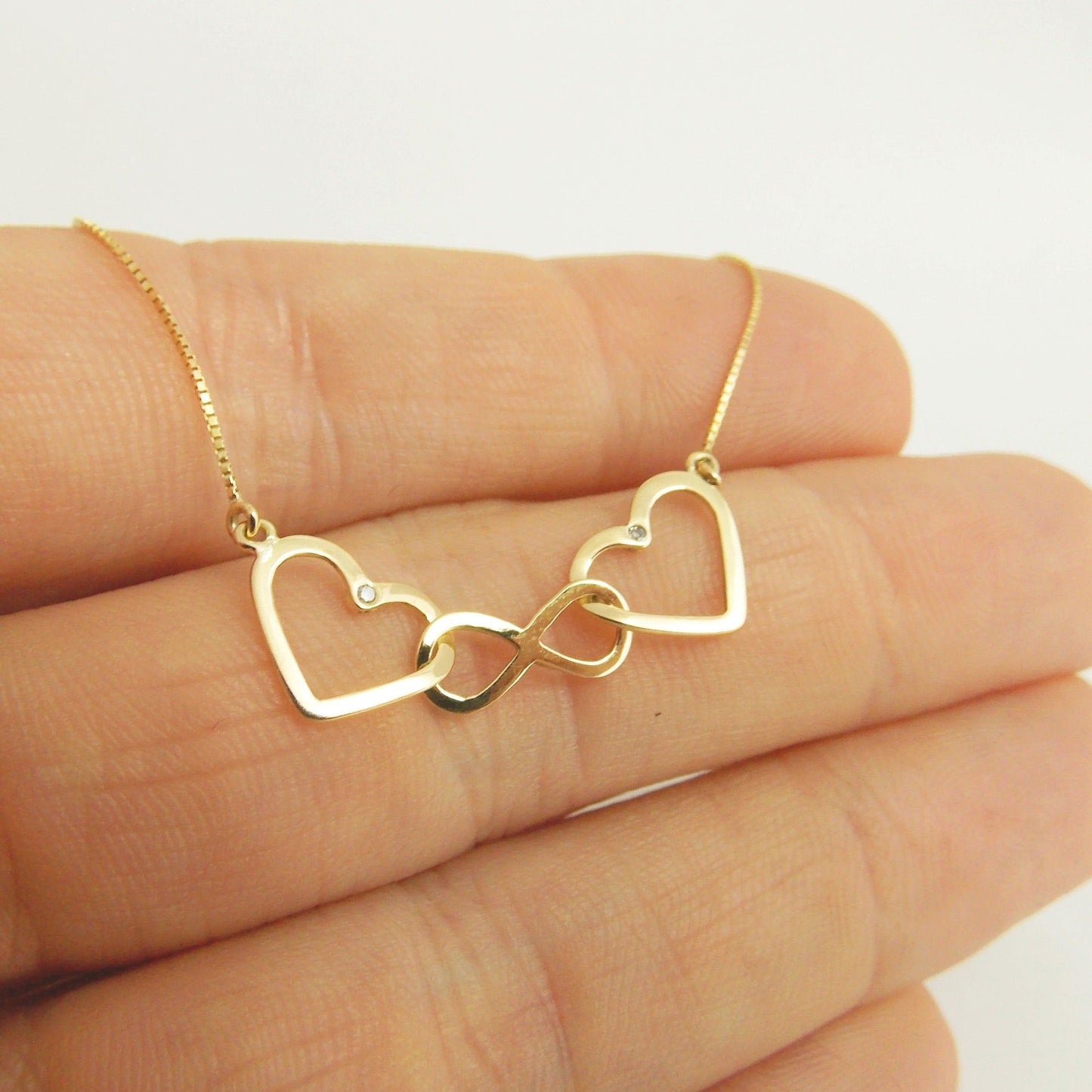 Pulseira de Ouro 18k Amor Infinito e Diamantes