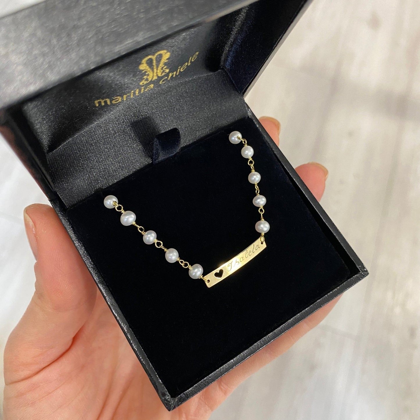 Pulseira de Ouro Bebe Melindrosa Pérolas no estojo