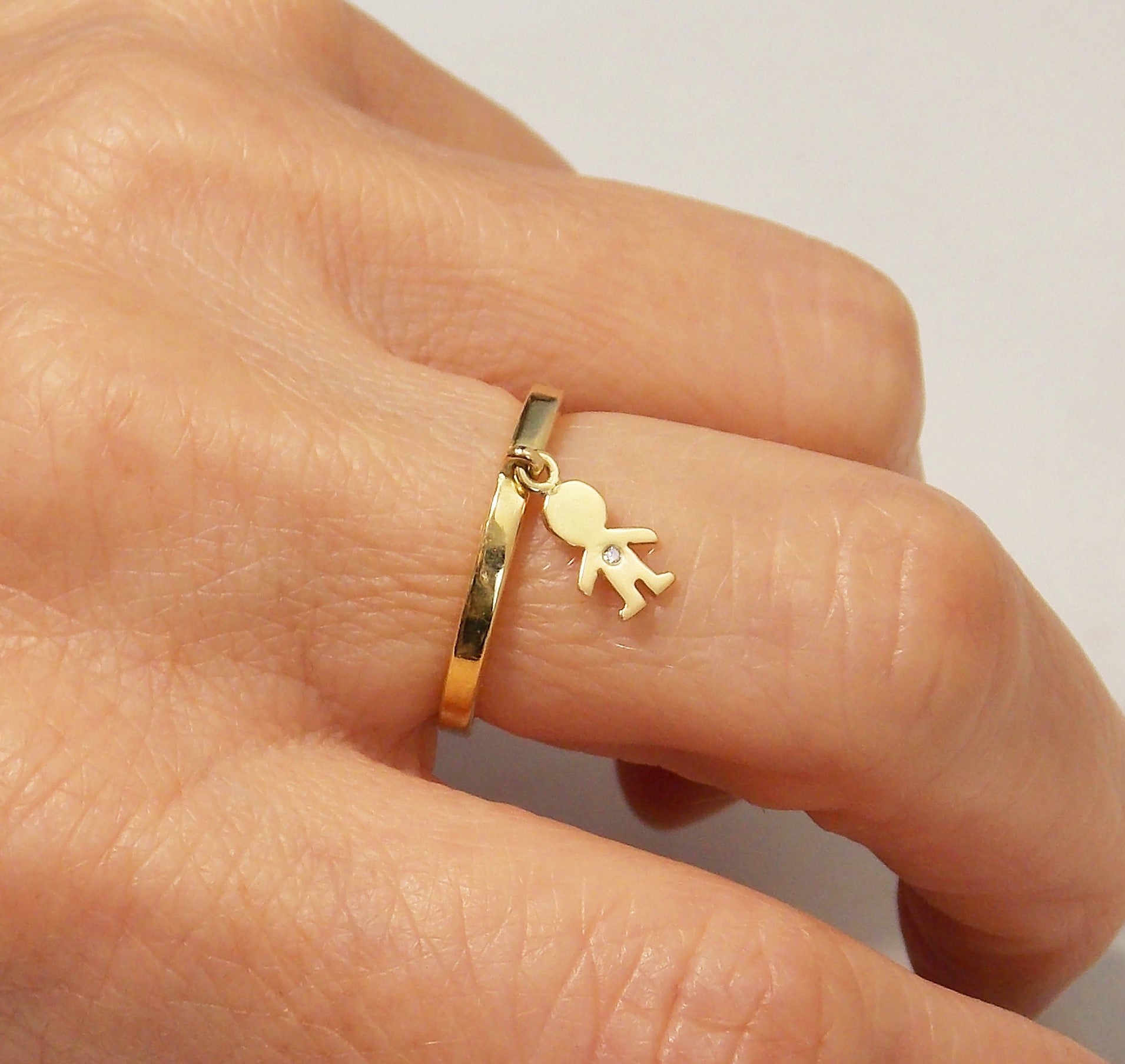 Anel Filhos em Ouro 18k