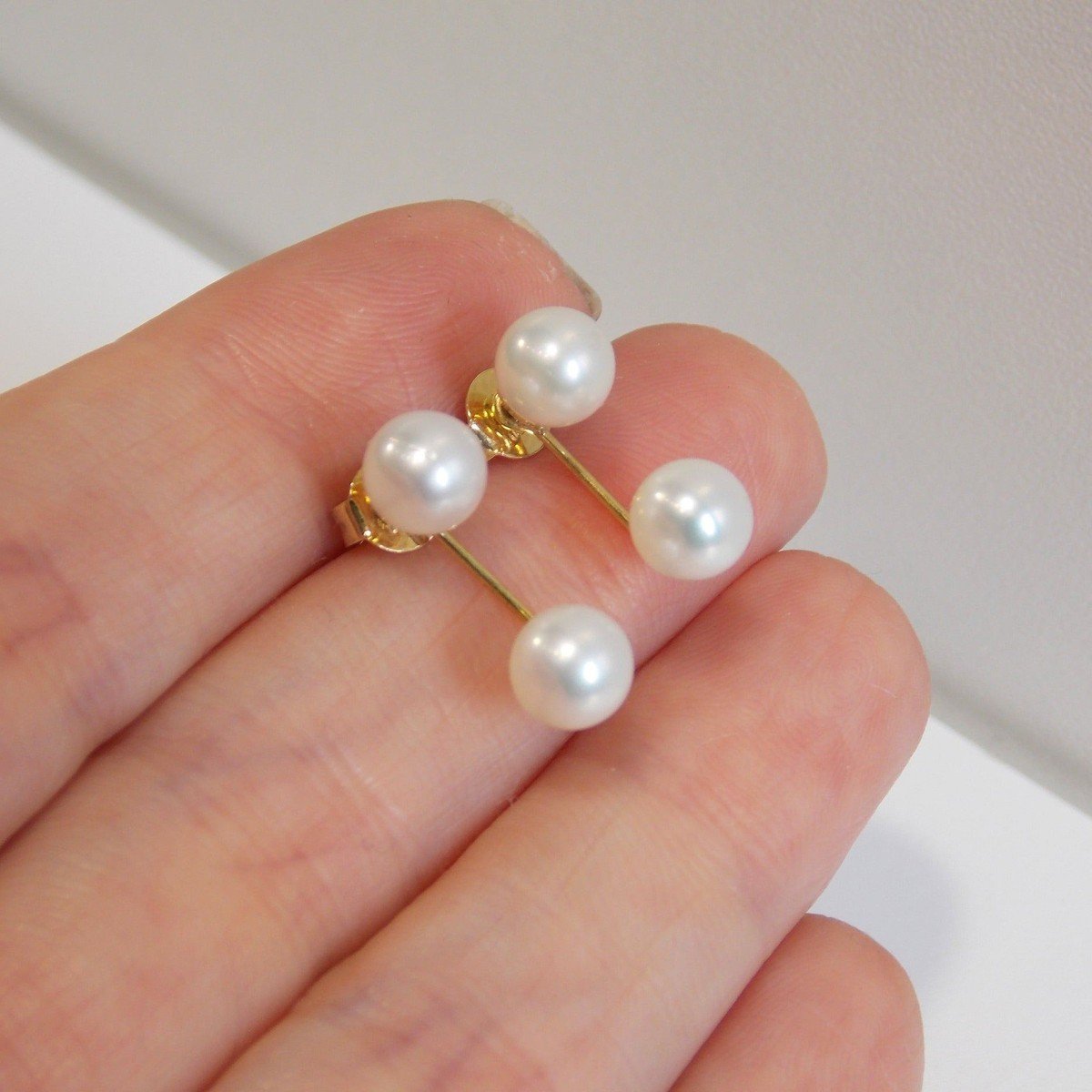 Brinco Grace Kelly Ouro 18k