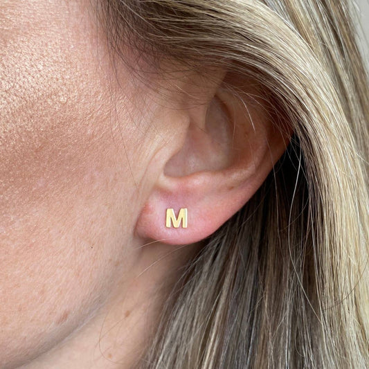 Brinco Letra Personalizada Ouro 18k