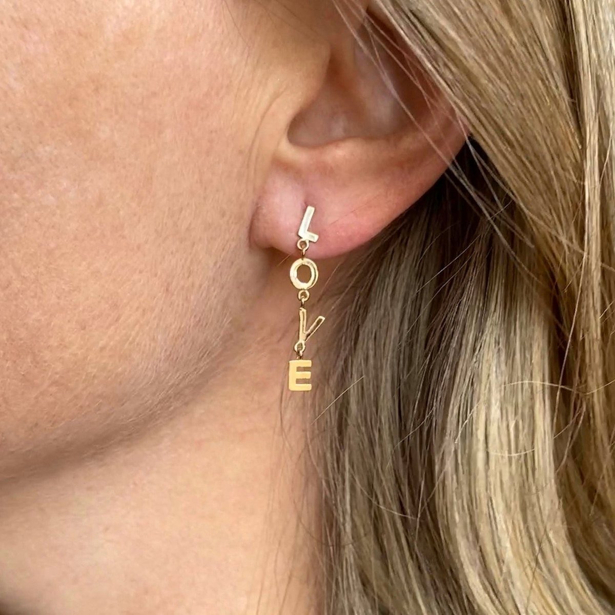 Brinco Único Nome 4 Letras Ouro 18k