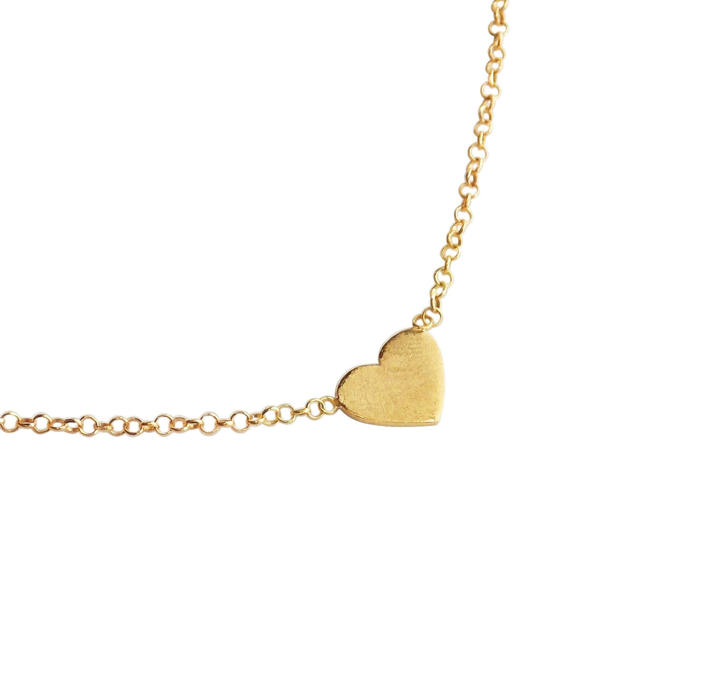 Colar Choker Coração Ouro 18k em fundo branco