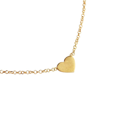 Colar Choker Coração Ouro 18k em fundo branco