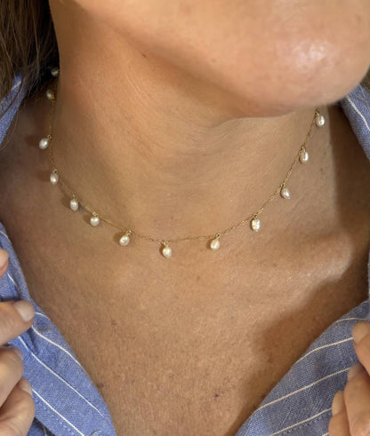 Colar pingentes pérolas naturais irregulares em ouro 18k com corrente cartier