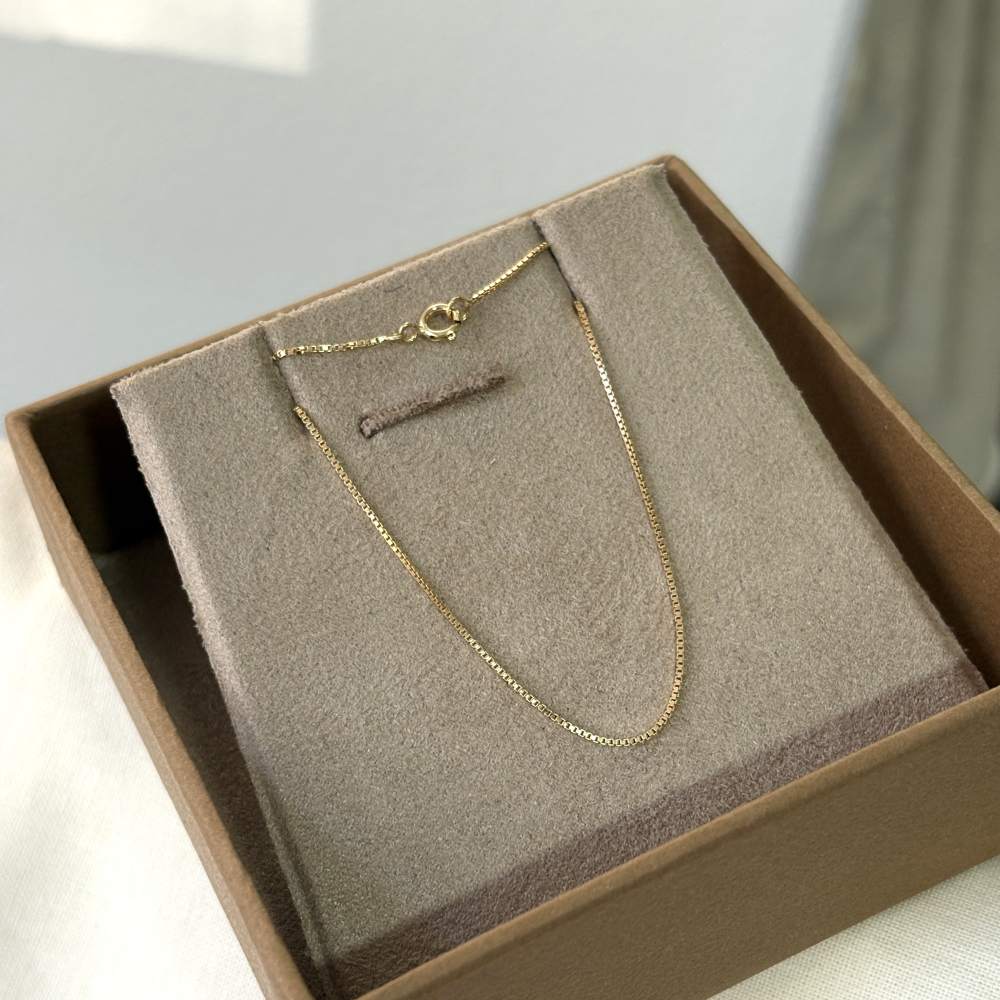 Corrente veneziana 0,7mm ouro 18k em estojo de joia