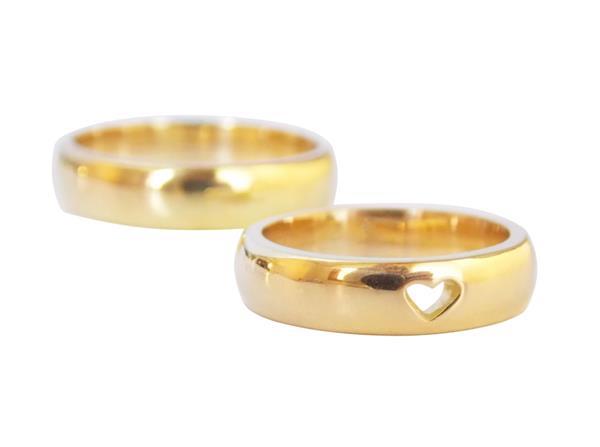 MED_produto-aliancas-de-casamento-larga-coracao-ouro-18k-2619