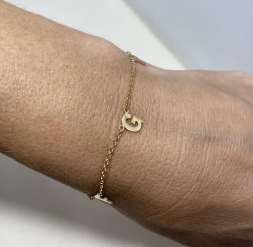 Pulseira Letras Ouro 18k