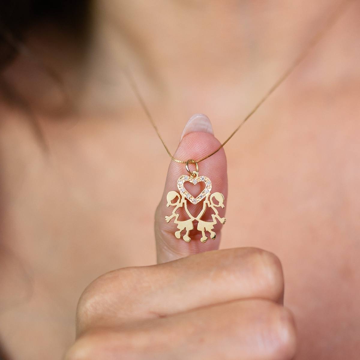 Pingente Casal Filhos Coração Brilhantes Ouro 18k