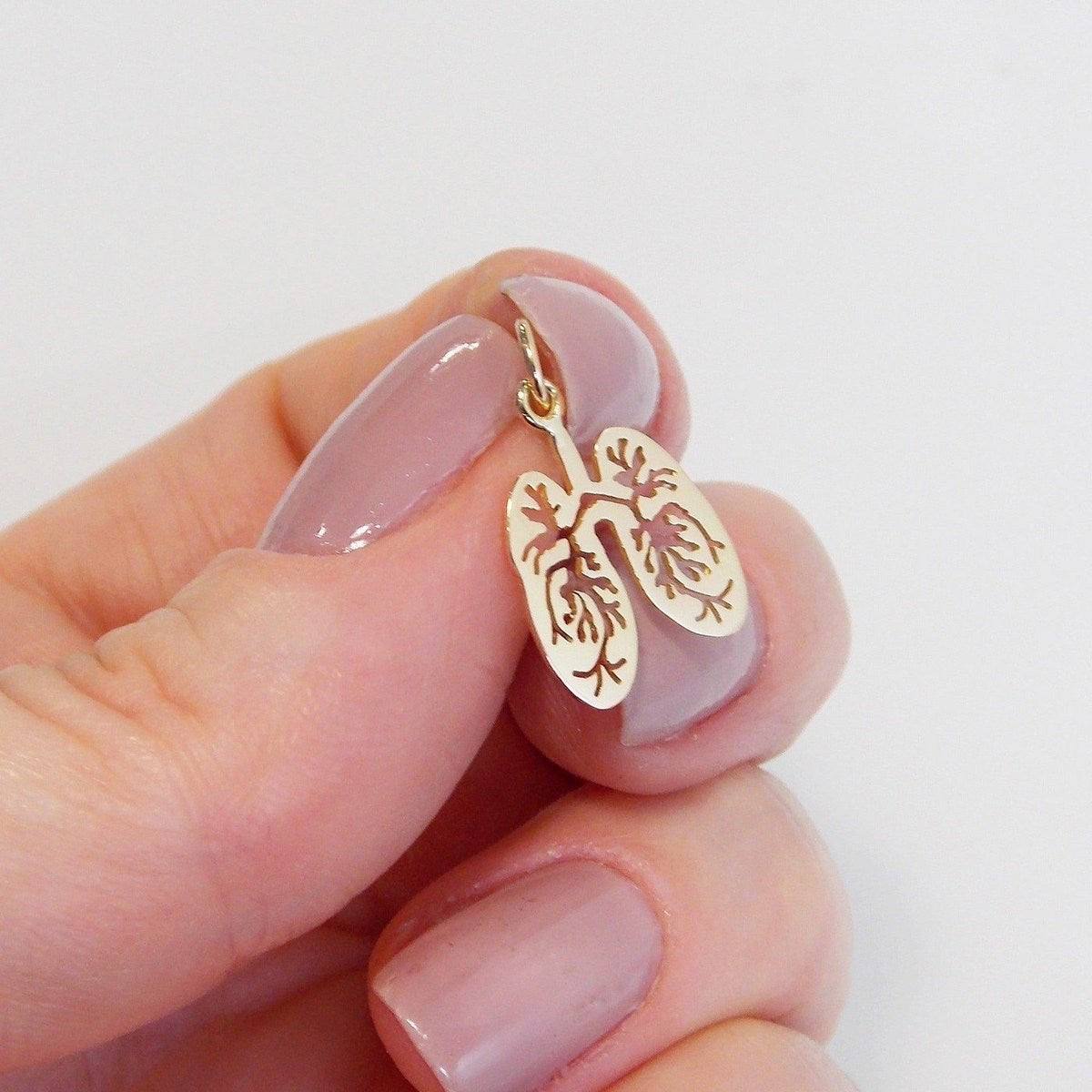 Pingente Pulmão Detalhes Ouro 18k