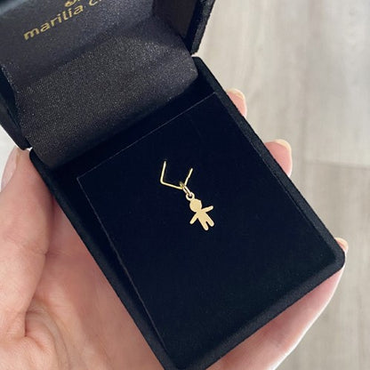 Pingente Menino Ouro 18k 8mm na embalagem