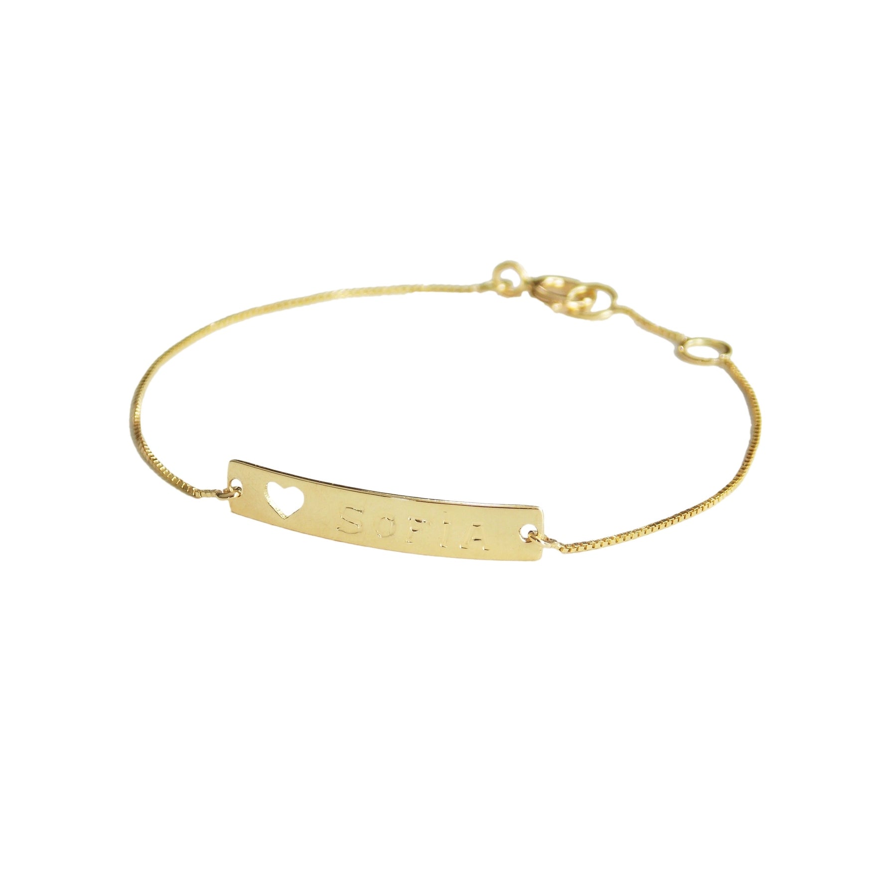 pulseira de ouro bebe melindrosa com nome e coração em fundo branco