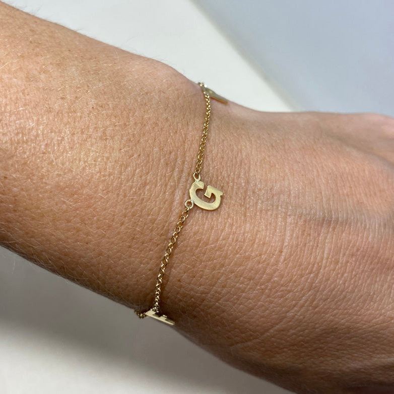 Pulseira Letras Ouro 18k