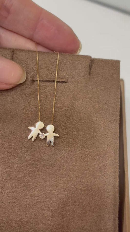 Colar Casal Filhos de Mãozinha 1cm Inclinado Diamante Ouro 18k